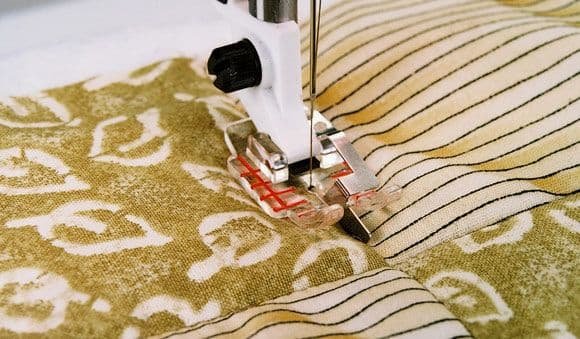 Husqvarna Clear Adjustable Stitch In Ditch Foot (Group 5-9)