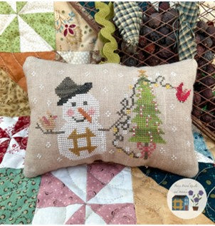 Pansy Patch Quilts and Stitchery - Trimming The Tree