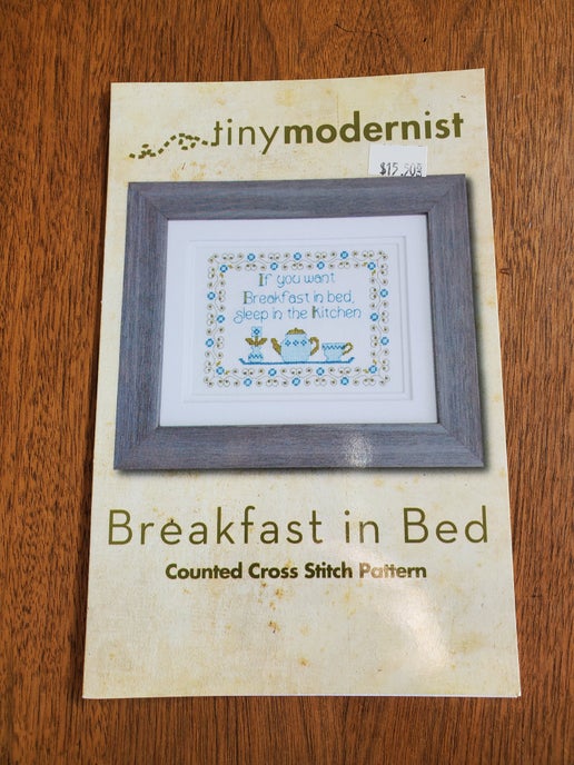 Tiny Modernist - Breakfast in Bed