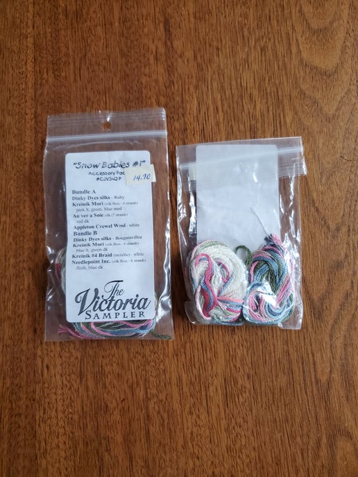 The Victoria Sampler - Snow Babies #1 Embellishment pack
