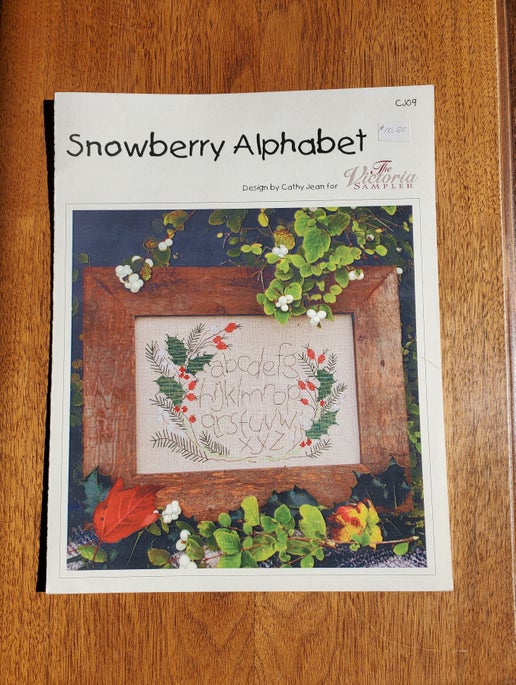 The Victoria Sampler - Snowberry Alphabet (with embellishment pack)