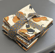 Halloween Haunts 12 FQ Bundle