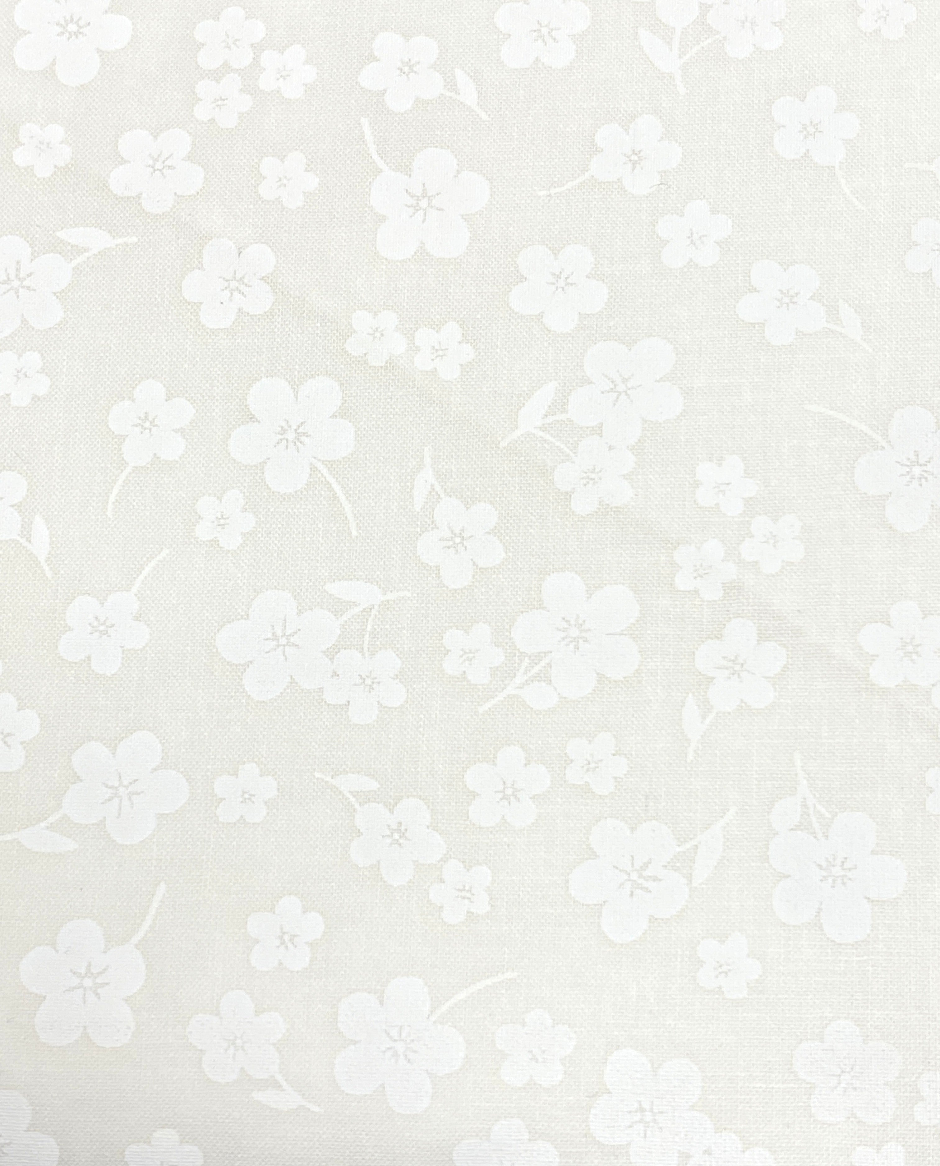 Whiteout Tossed Geranium Flowers