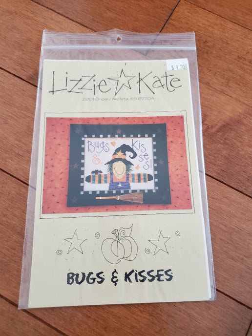 Lizzie Kate - Bugs & Kisses