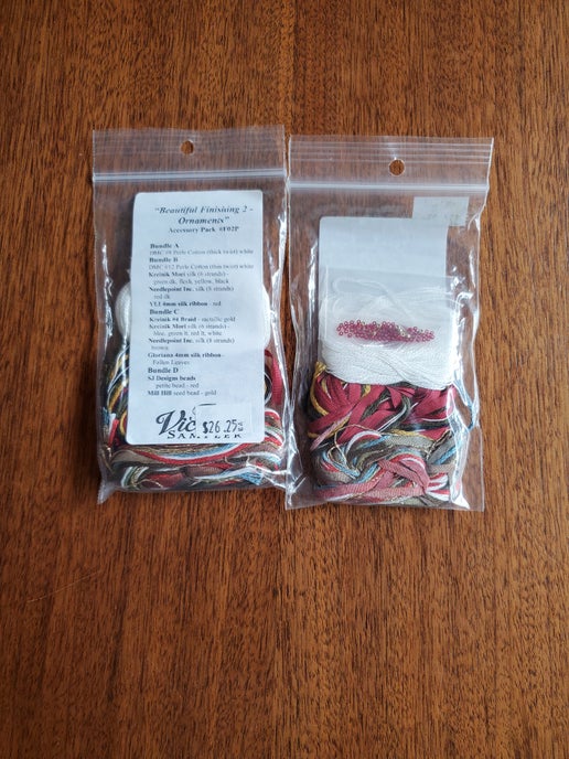 The Victoria Sampler - Beautiful Finishing 2 Ornaments Embellishment pack