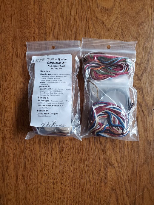 The Victoria Sampler - Button Up for Christmas #1 Embellishment pack