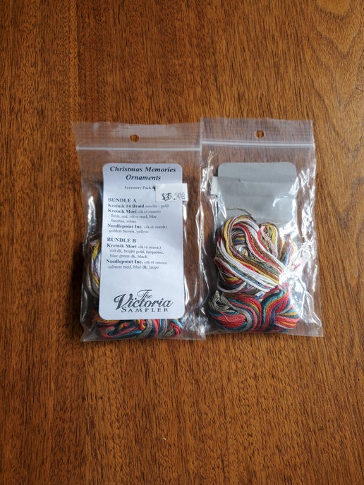 The Victoria Sampler - Christmas Memories Ornaments Embellishment pack