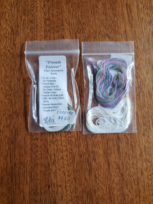 The Victoria Sampler - Friends Forever Embellishment pack