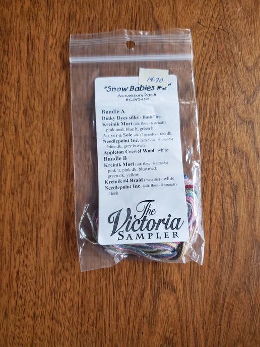 The Victoria Sampler - Snow Babies #2 Embellishment pack