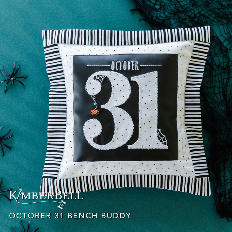 08 2022 October 31 Bench Pillow Buddy - Dealer Exclusive